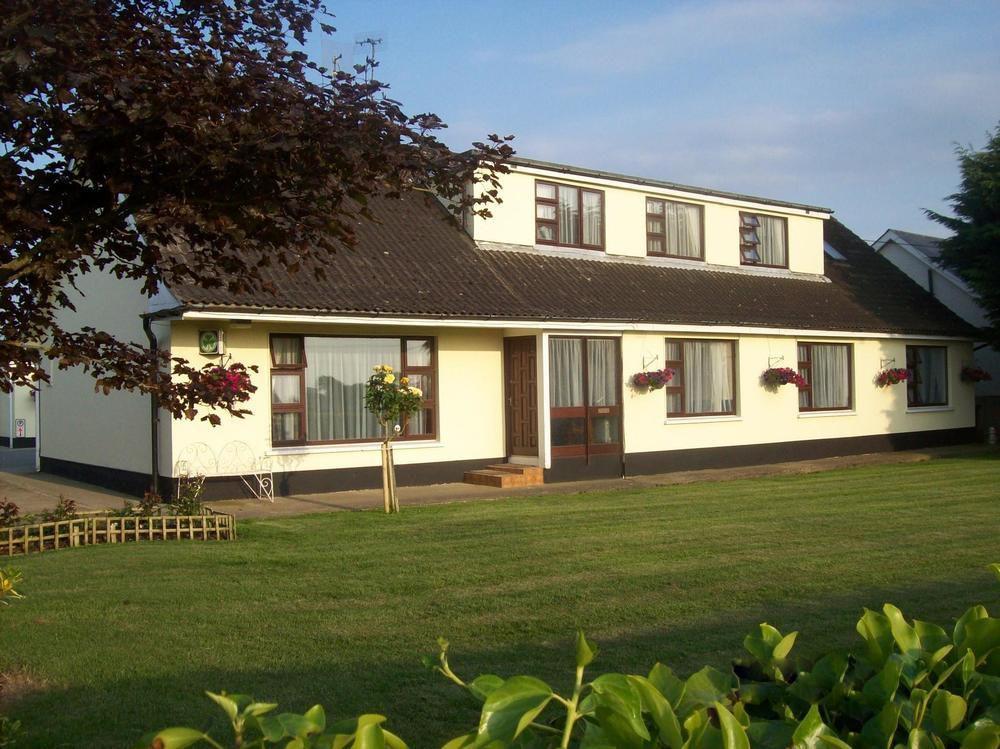 Hillview Self Catering Apartman Lusk Kültér fotó