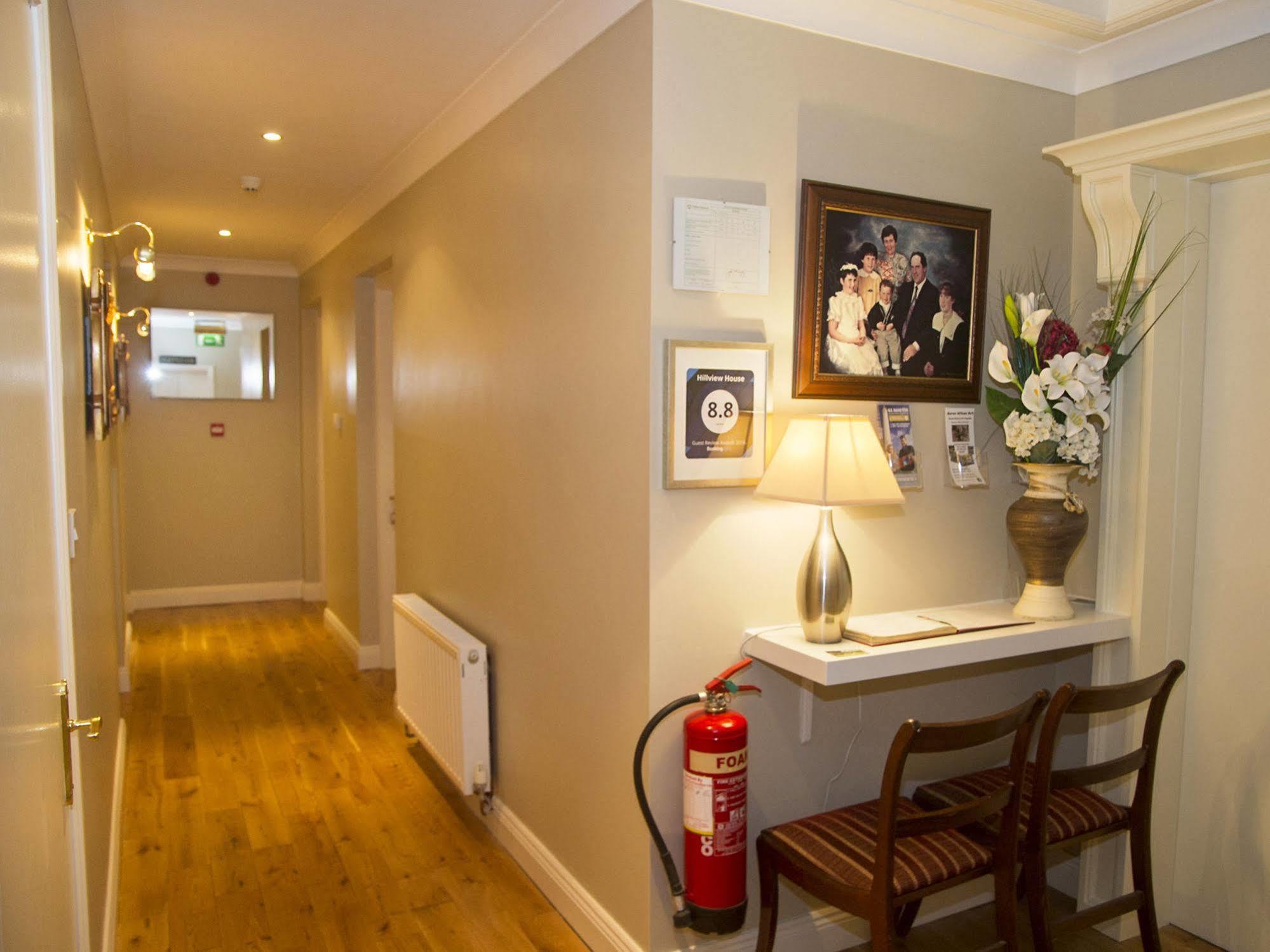 Hillview Self Catering Apartman Lusk Kültér fotó